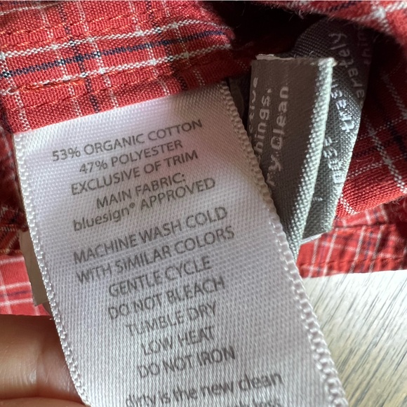 Toad & Co Insect Shield Organic Cotton Red Plaid Buttoned Down Long Sleeve Shirt - Picture 10 of 14